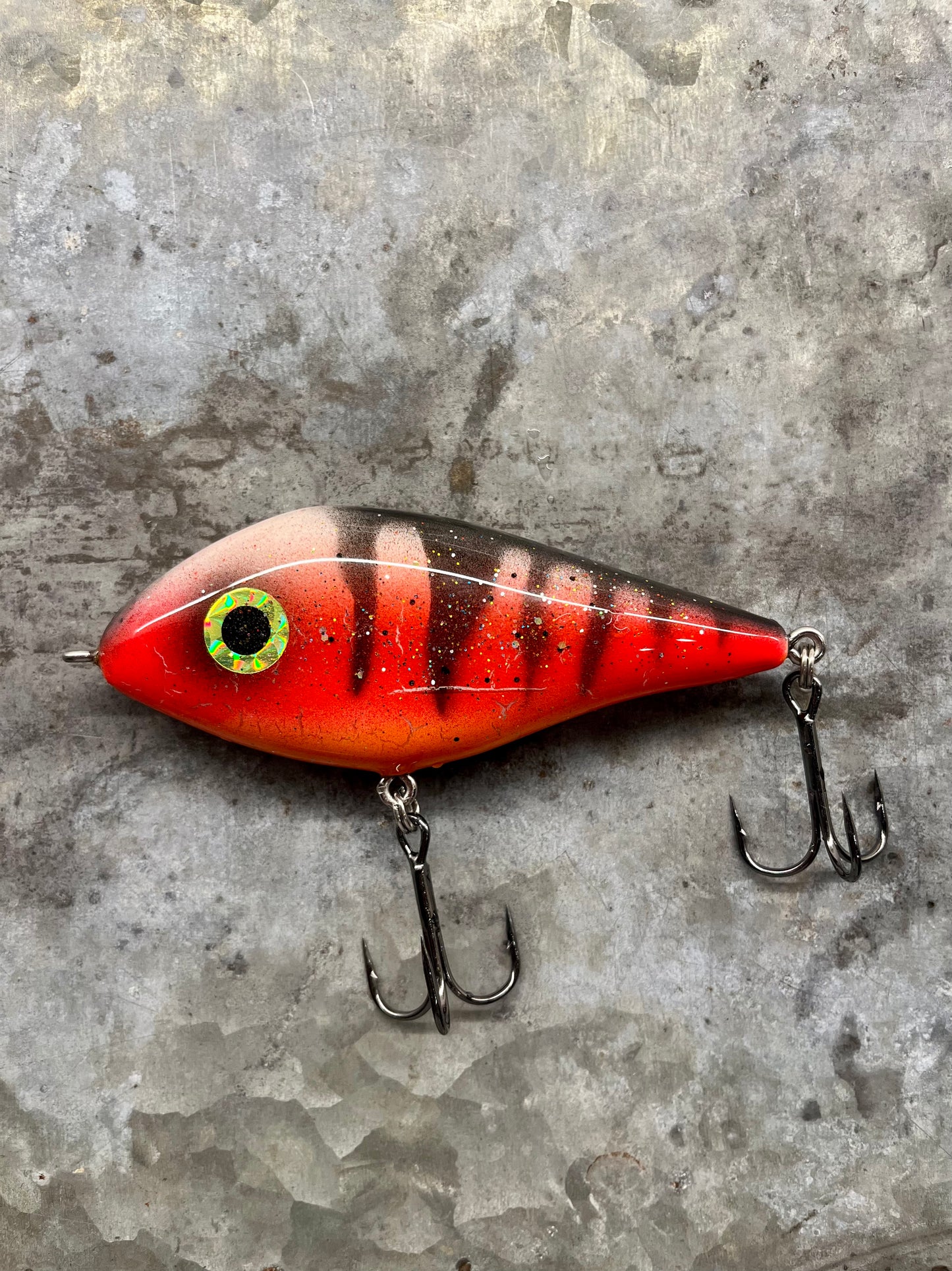 Rustika “Swimmer" hõljuv