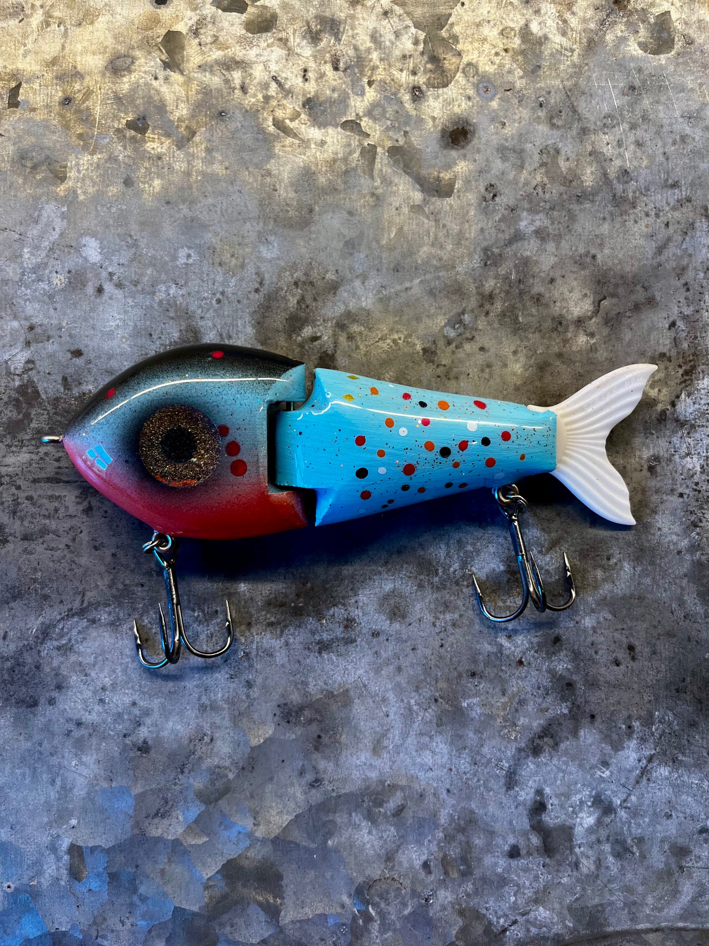 Rustika “Glide and Tail”